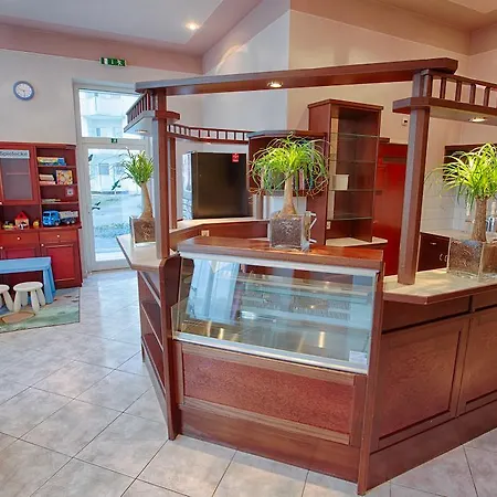 Отель Fruehstueckshotel Waldbauer 3*