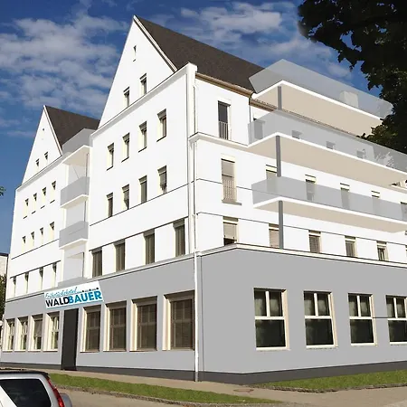 Fruehstueckshotel Waldbauer