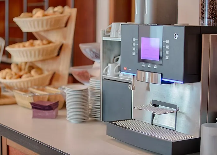 Otel Fruehstueckshotel Waldbauer Bad Schallerbach