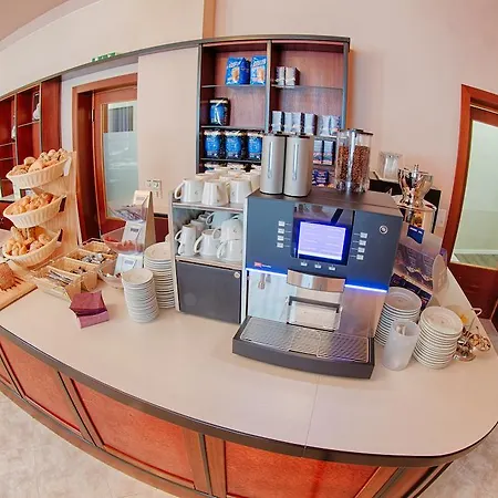 Hotel Fruhstuckshotel Waldbauer 3*